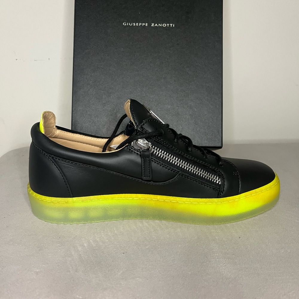 giuseppe zanotti black and yellow sneakers - Picture 3 of 7